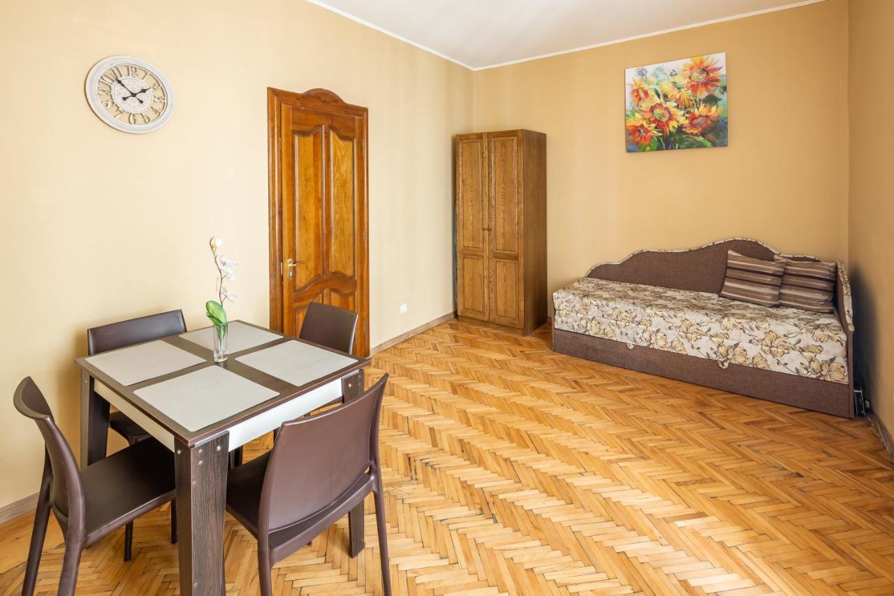Apartment On Yana Zhizhky Лвив Екстериор снимка