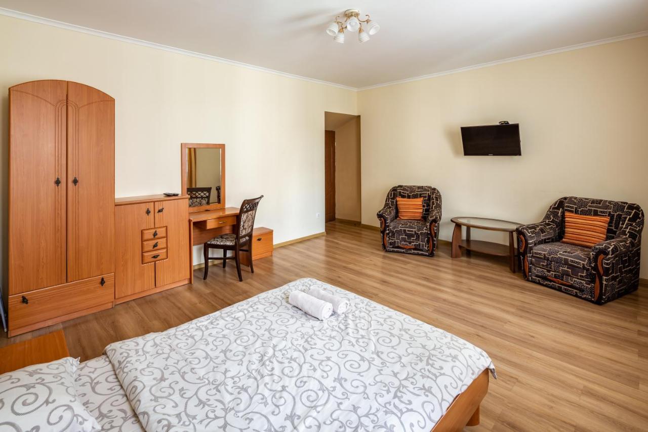 Apartment On Yana Zhizhky Лвив Екстериор снимка